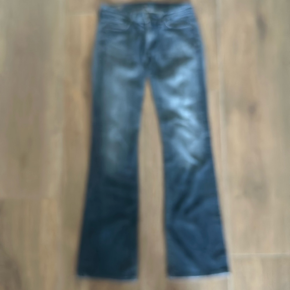 Citizens of humility women's bootleg jeans. Size 28.